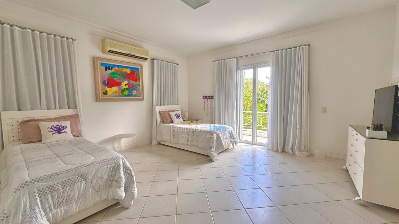 Casa para aluguel de temporada em São Sebastião (Praia da Baleia)
