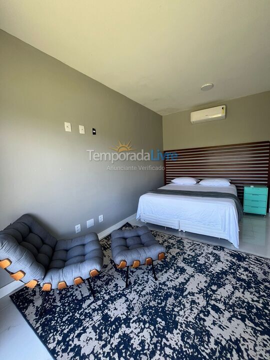 Casa para aluguel de temporada em Garopaba (Praia do Rosa)