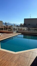 Apartamento en Itagua, balcón gourmet, piscina y sauna en el condominio.