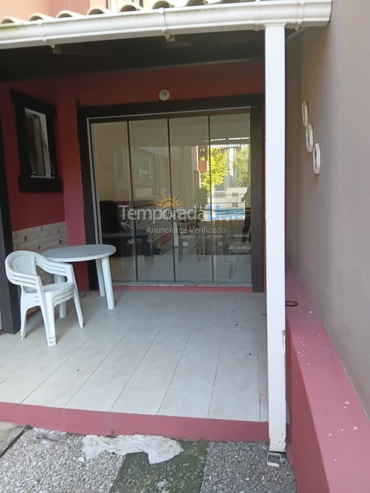 Casa para aluguel de temporada em Bombinhas (Mariscal)