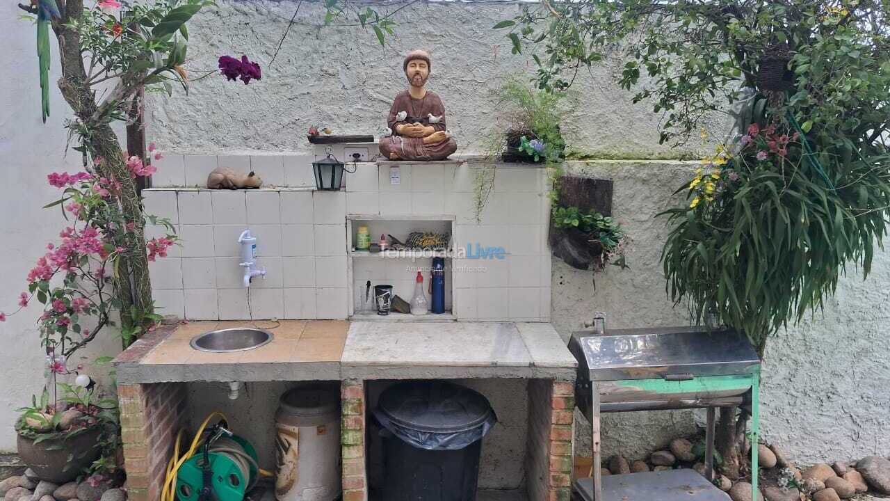 Casa para aluguel de temporada em Rio de Janeiro (Jaguarepaguá)
