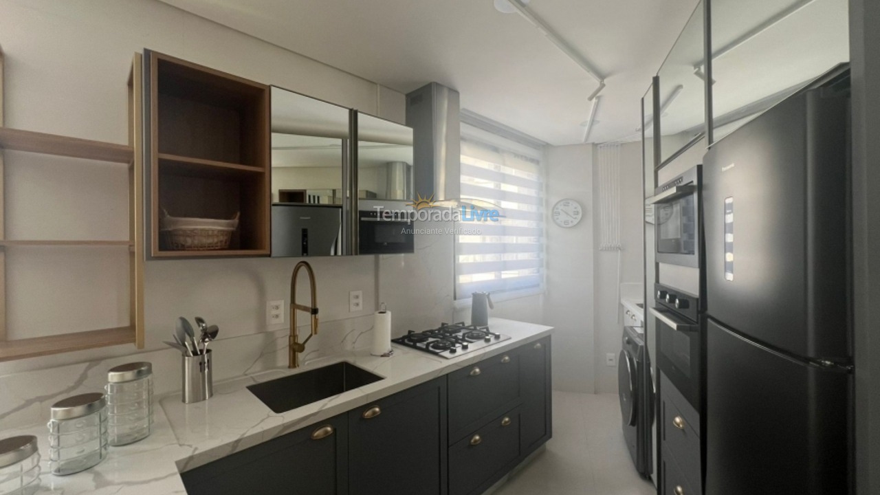 Apartment for vacation rental in Florianópolis (Jurere Tradicional)