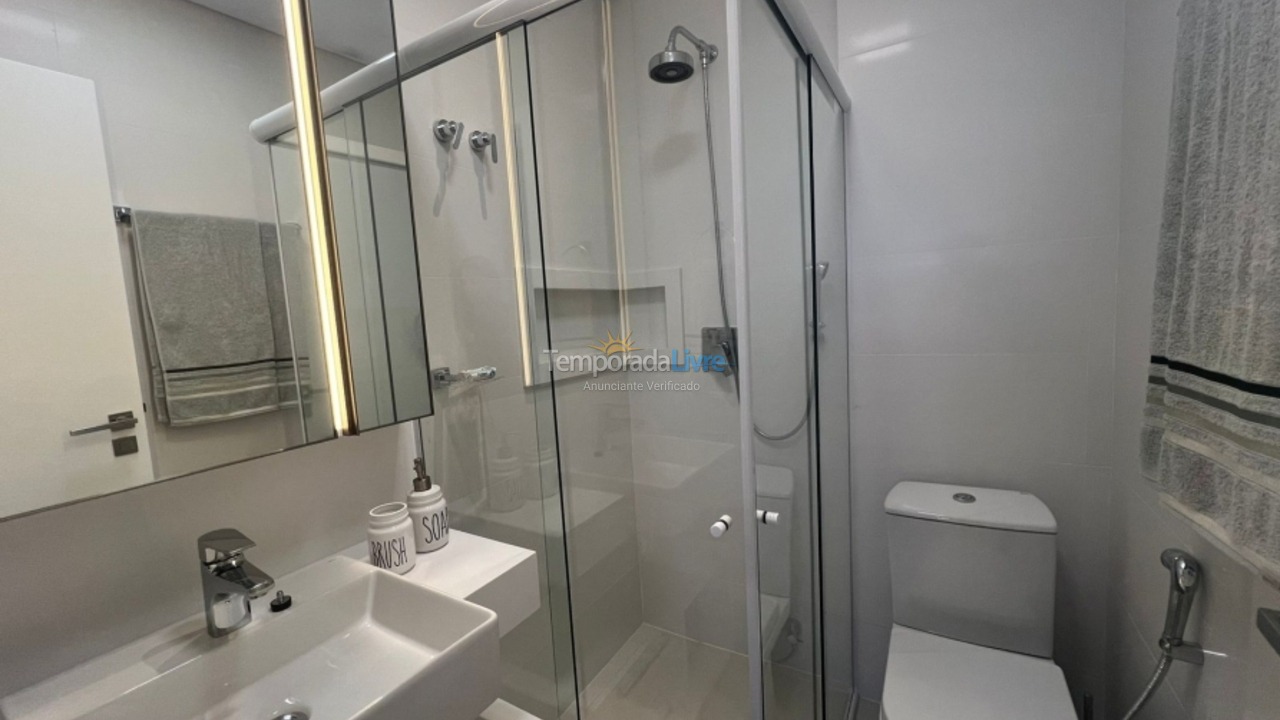 Apartment for vacation rental in Florianópolis (Jurere Tradicional)