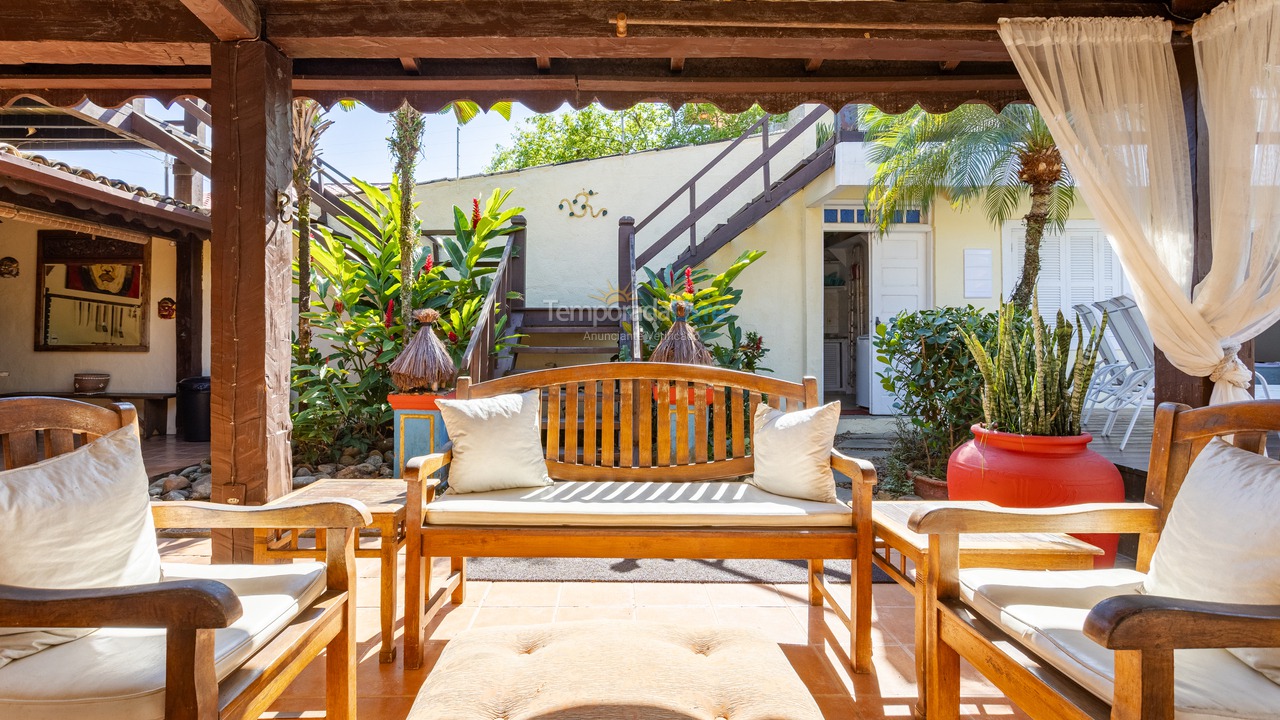 Casa para aluguel de temporada em Ilhabela (Saco da Capela)