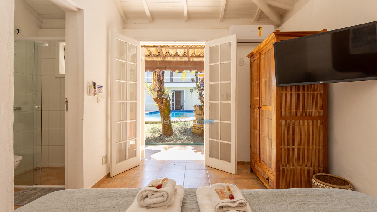 Casa para aluguel de temporada em Ilhabela (Saco da Capela)