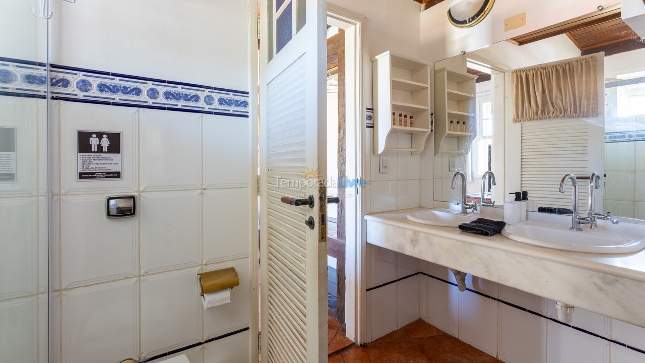 Casa para aluguel de temporada em Ilhabela (Saco da Capela)