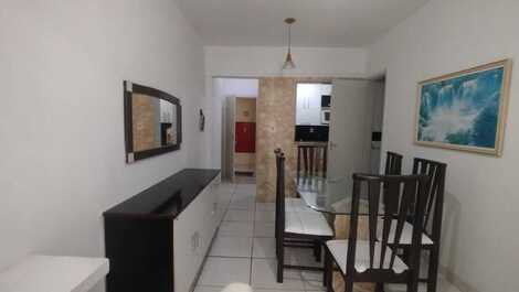 Apto mto bem montado e proximo a praia