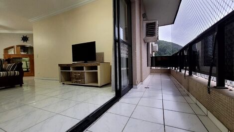 Apartamento en Pitangueiras - A 150 metros del mar - Aire acondicionado - Zona de ocio - Capacidad para 8 personas