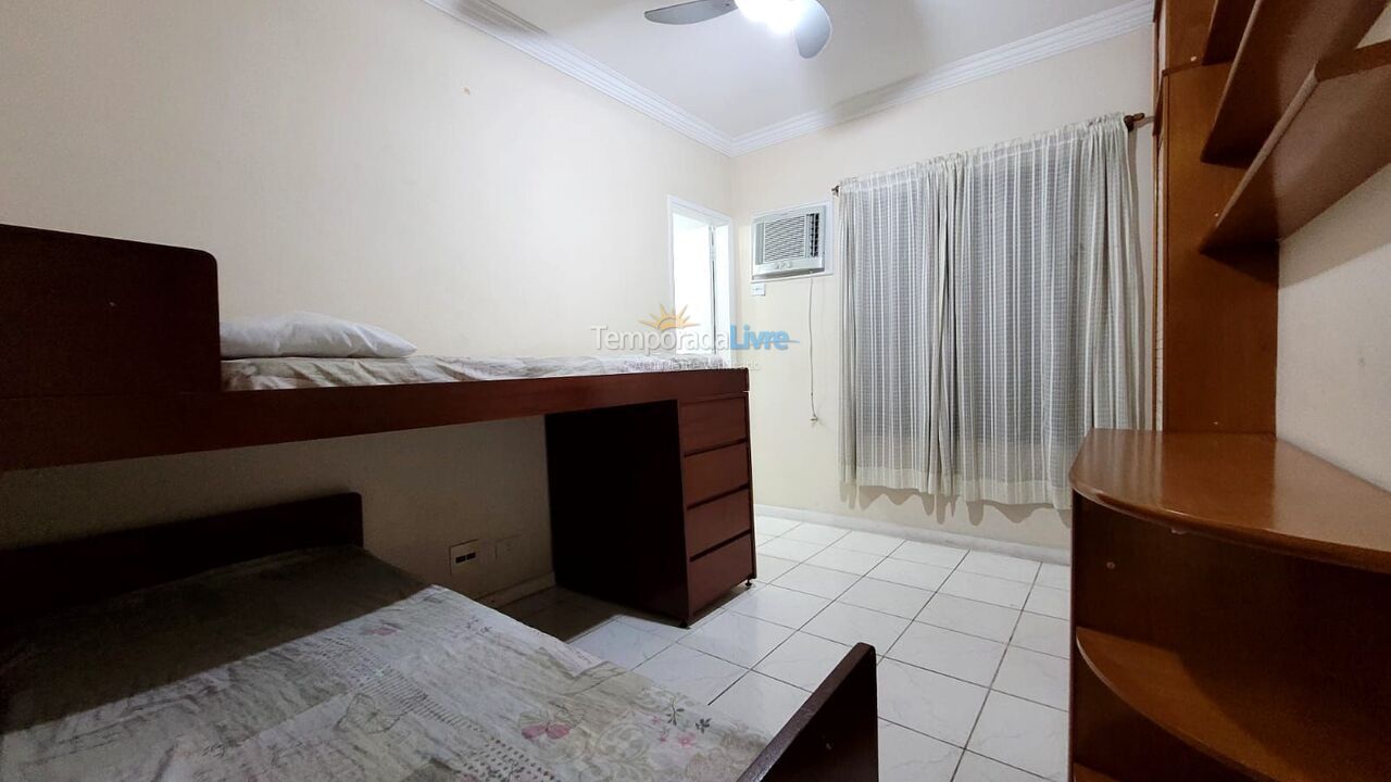 Apartamento para alquiler de vacaciones em Guarujá (Pitangueiras)