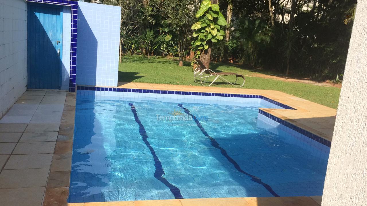 Casa para aluguel de temporada em Bertioga (Riviera de São Lourenço)