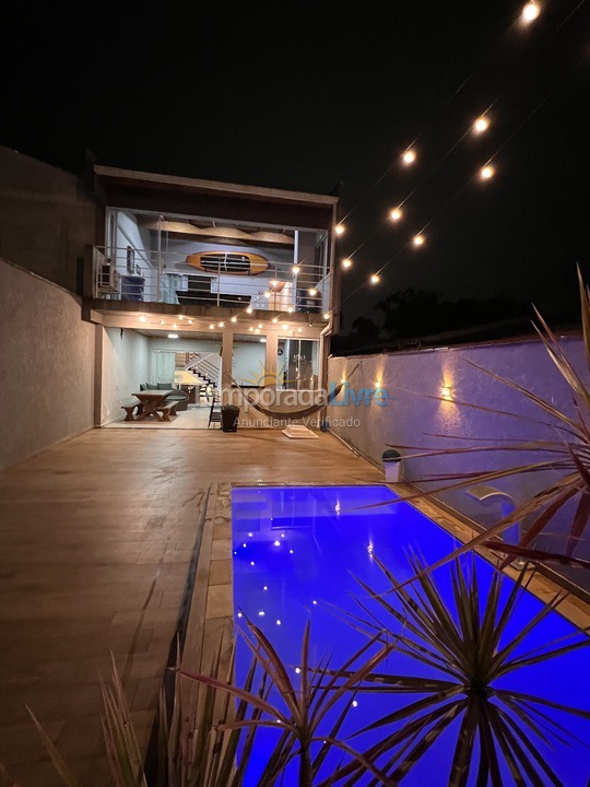 Casa para aluguel de temporada em Matinhos (Caiobá)