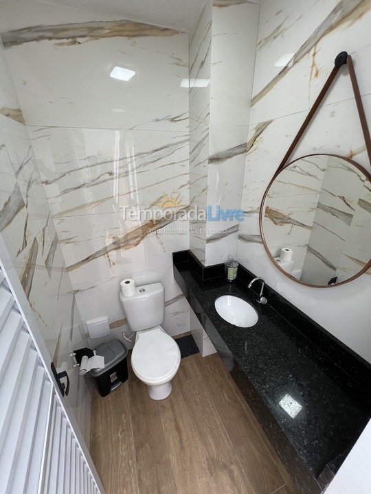 Casa para aluguel de temporada em Matinhos (Caiobá)