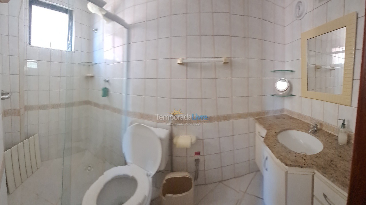Apartamento para aluguel de temporada em Arraial do Cabo (Prainha)
