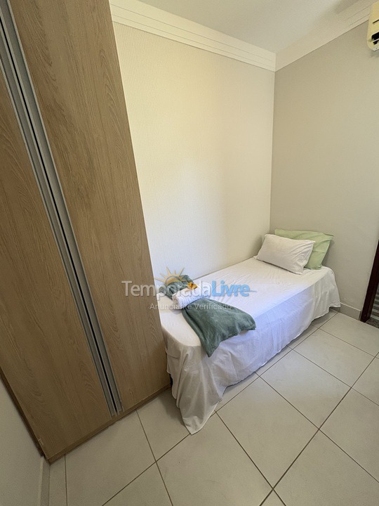 Apartamento para aluguel de temporada em Camaçari (Gurajuba)
