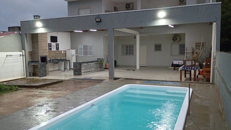 Casa para alquilar en Ubatuba - Maranduba