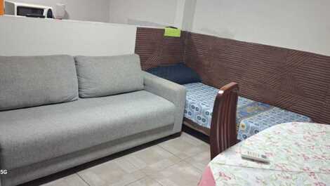 Small house with Wi-Fi, air conditioning, and garage.