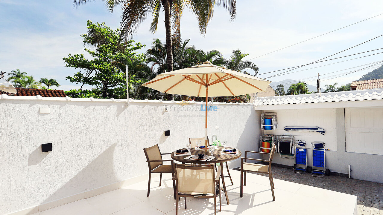 Casa para alquiler de vacaciones em Ubatuba (Enseada)