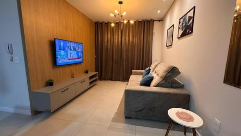 Apartamento con vistas parciales al mar.