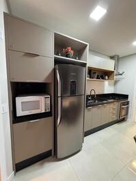 Apartamento con vistas parciales al mar.