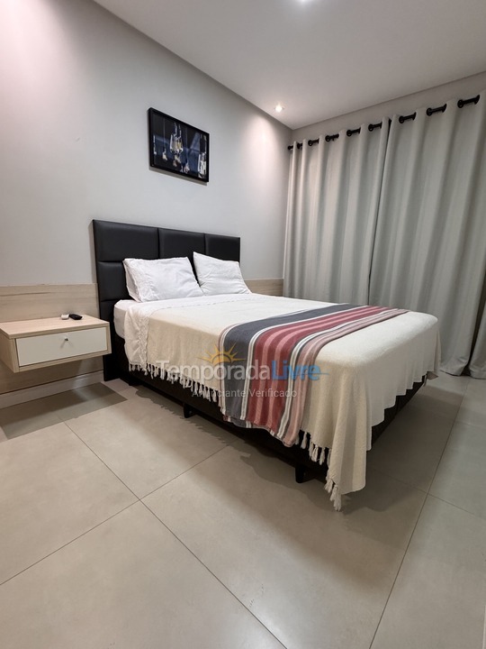 Apartamento para alquiler de vacaciones em Bombinhas (Praia de Bombas)