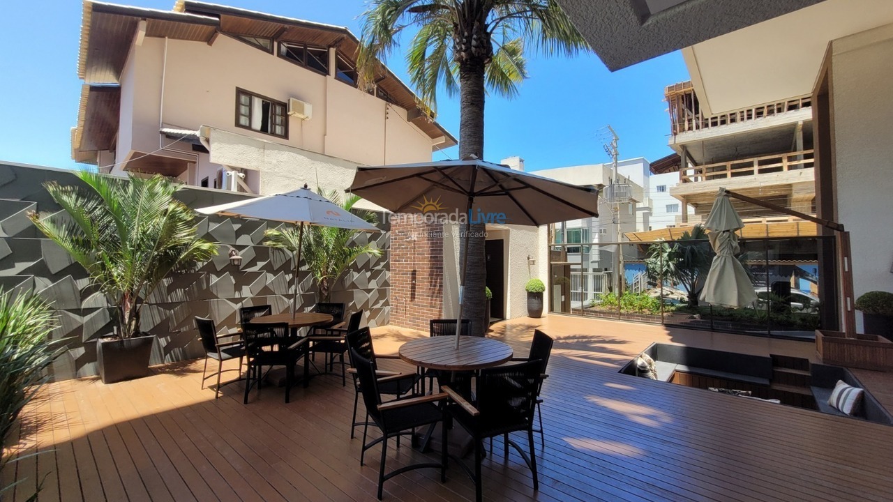 Apartamento para alquiler de vacaciones em Bombinhas (Praia de Bombas)
