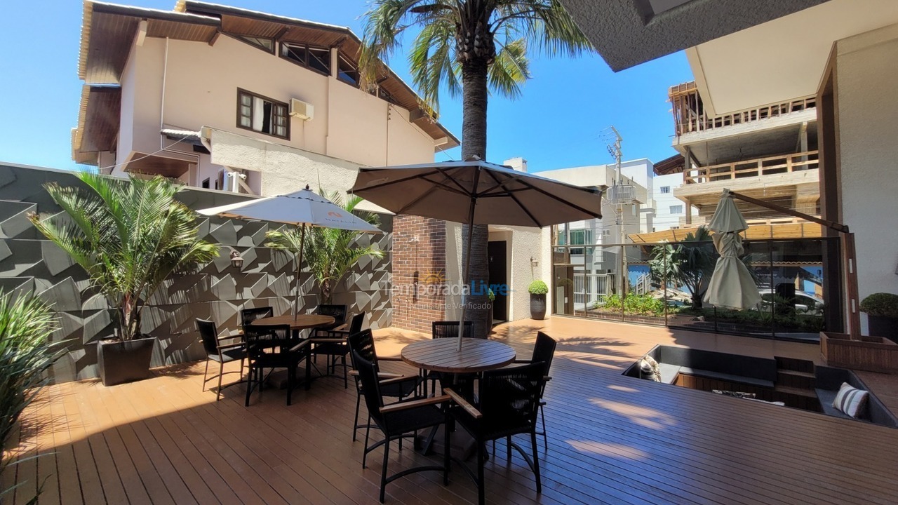 Apartamento para alquiler de vacaciones em Bombinhas (Praia de Bombas)