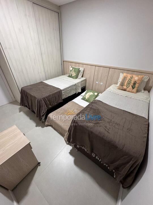 Apartamento para alquiler de vacaciones em Bombinhas (Praia de Bombas)
