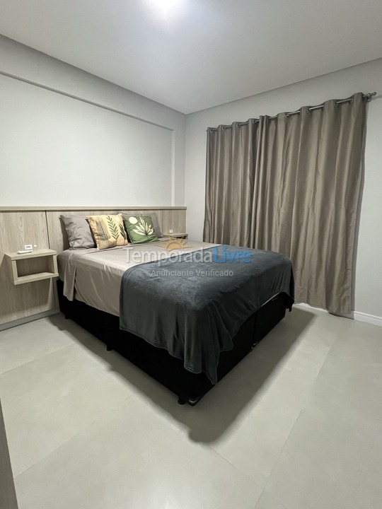 Apartamento para alquiler de vacaciones em Bombinhas (Praia de Bombas)