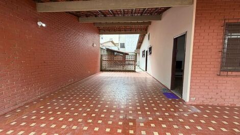 3 bedroom house on Praiana Avenue