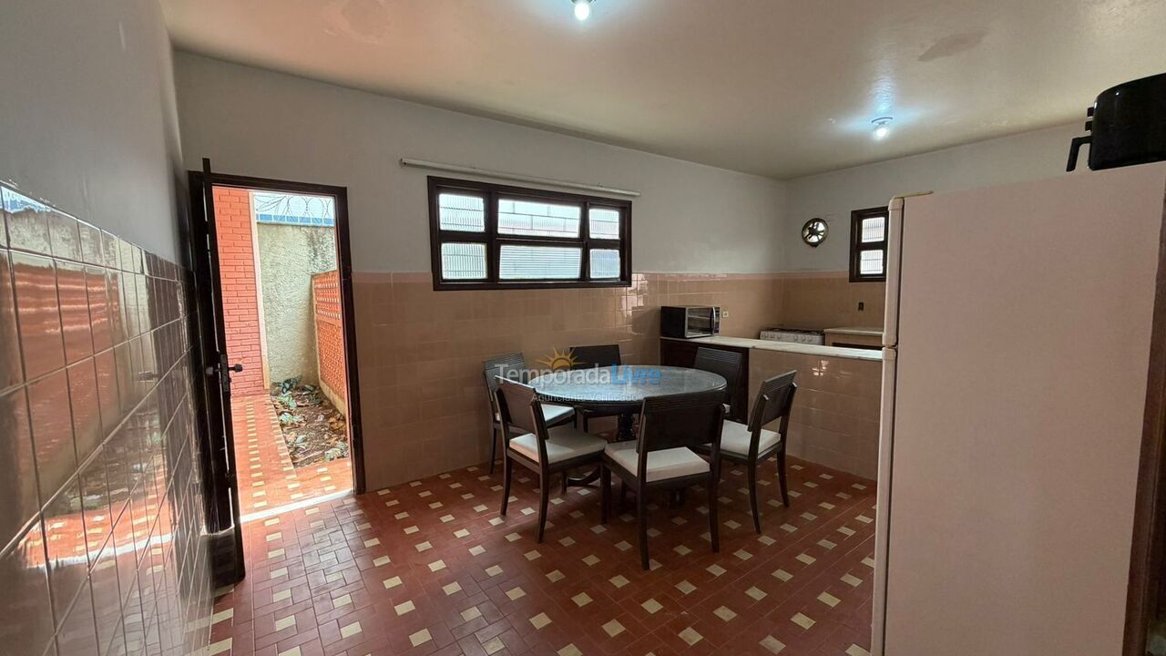House for vacation rental in Guarapari (Praia do Morro)