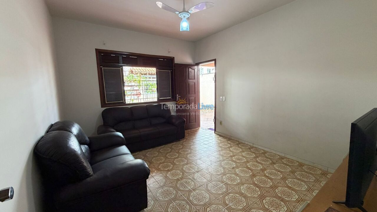 House for vacation rental in Guarapari (Praia do Morro)