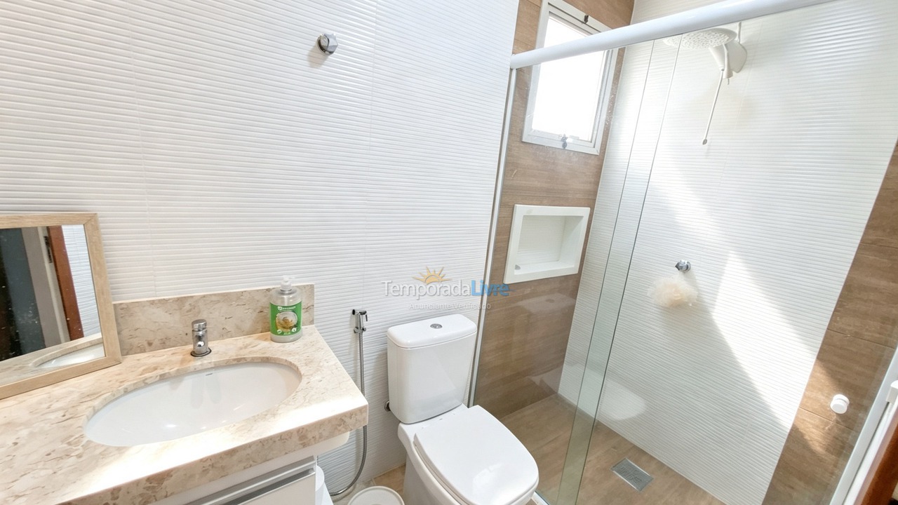 Apartment for vacation rental in Guarapari (Praia do Morro)