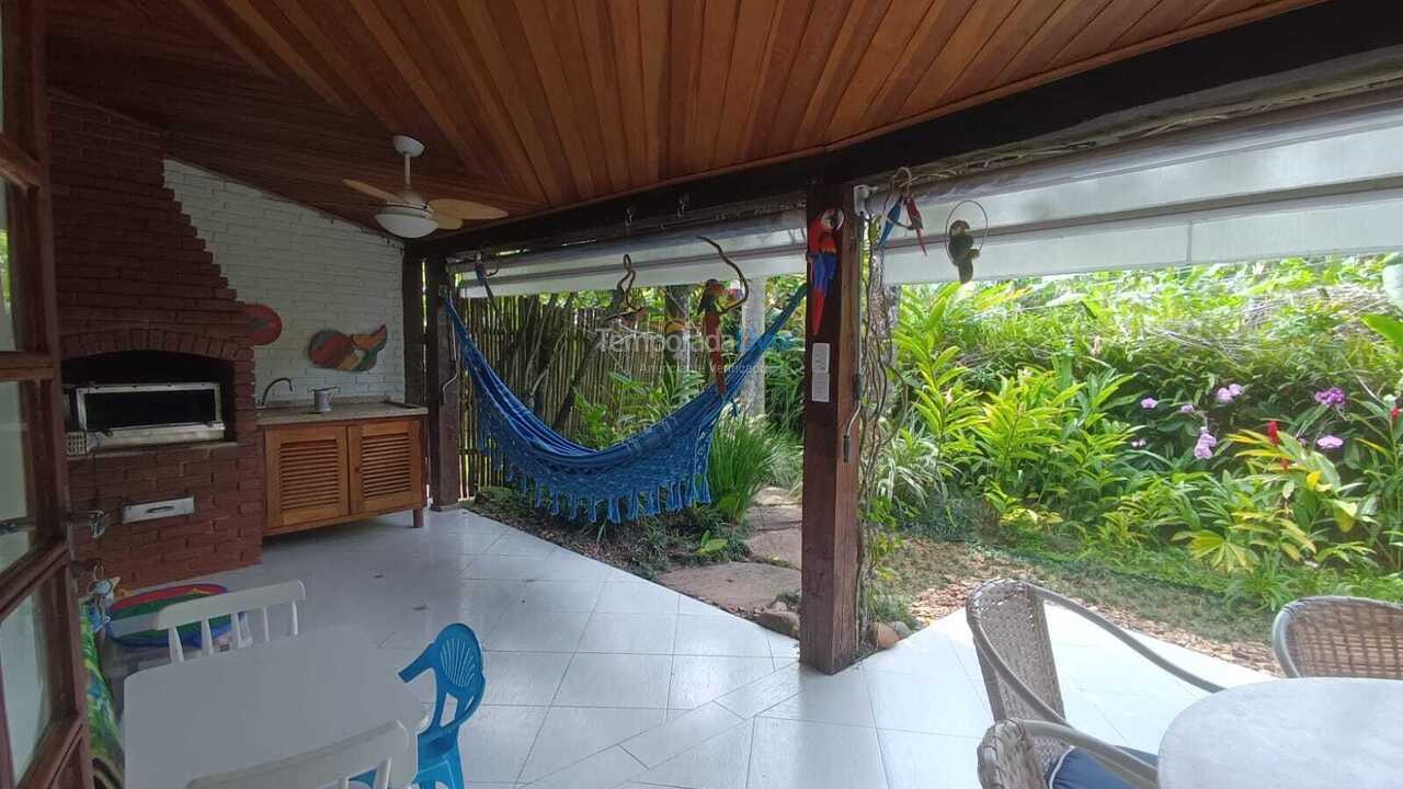 Casa para alquiler de vacaciones em São Sebastião (Barra do Sahy)
