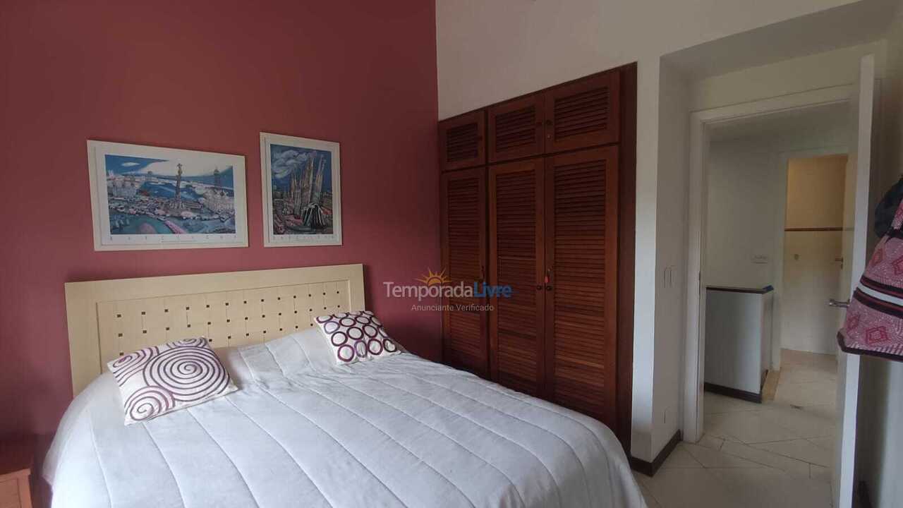 Casa para alquiler de vacaciones em São Sebastião (Barra do Sahy)