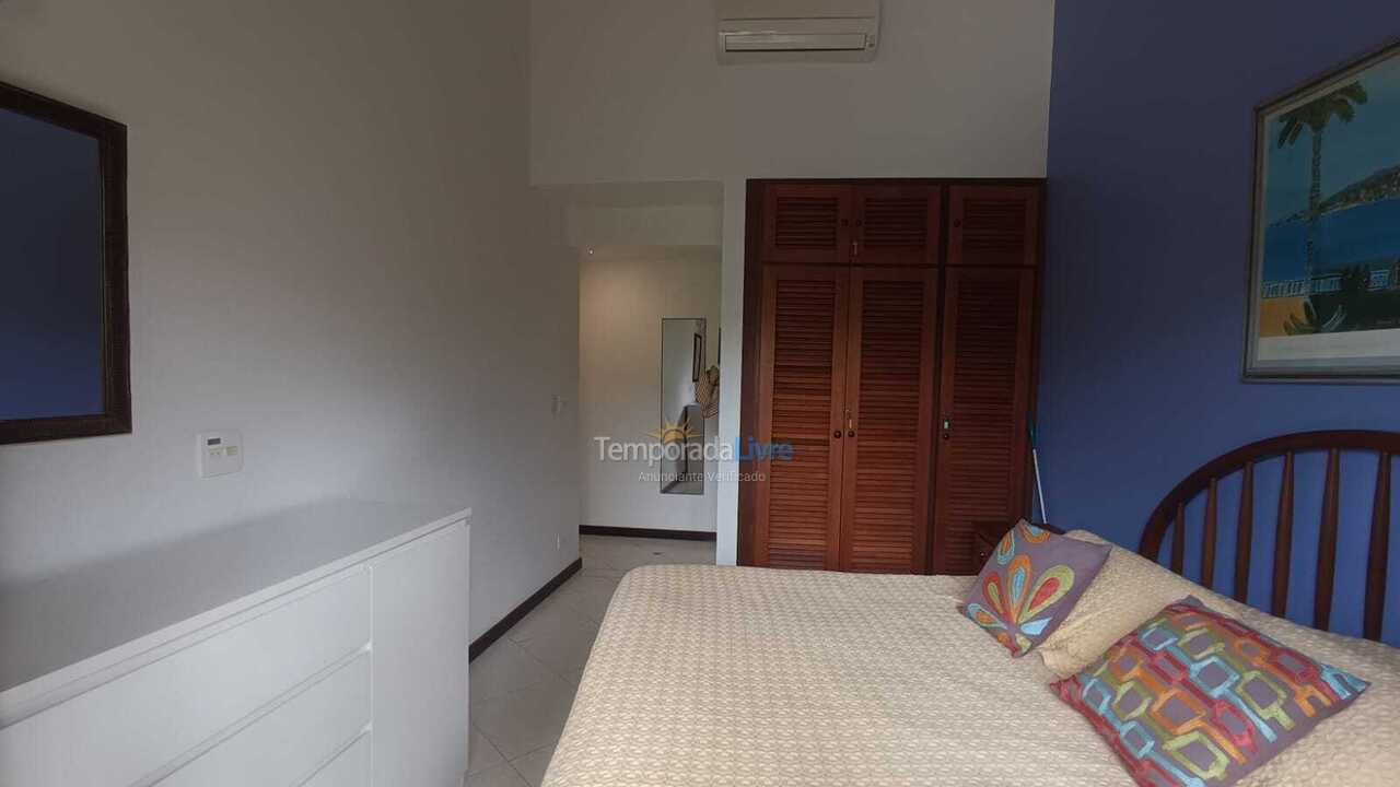 Casa para alquiler de vacaciones em São Sebastião (Barra do Sahy)