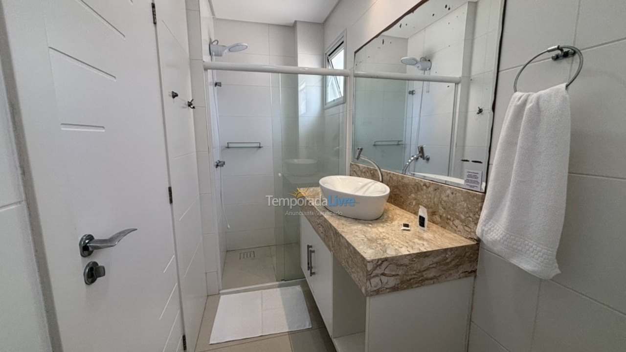 Apartamento para alquiler de vacaciones em Itapema (Meia Praia)