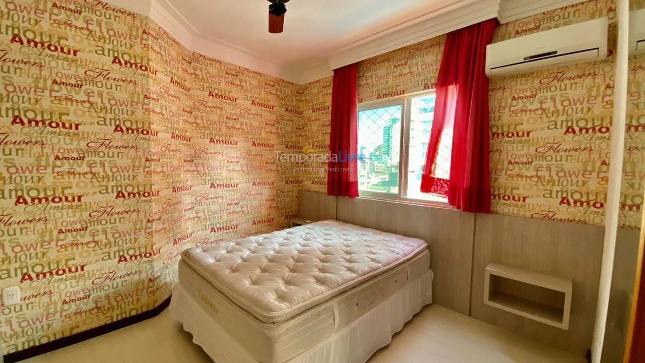 Apartment for vacation rental in Itapema (Meia Praia)