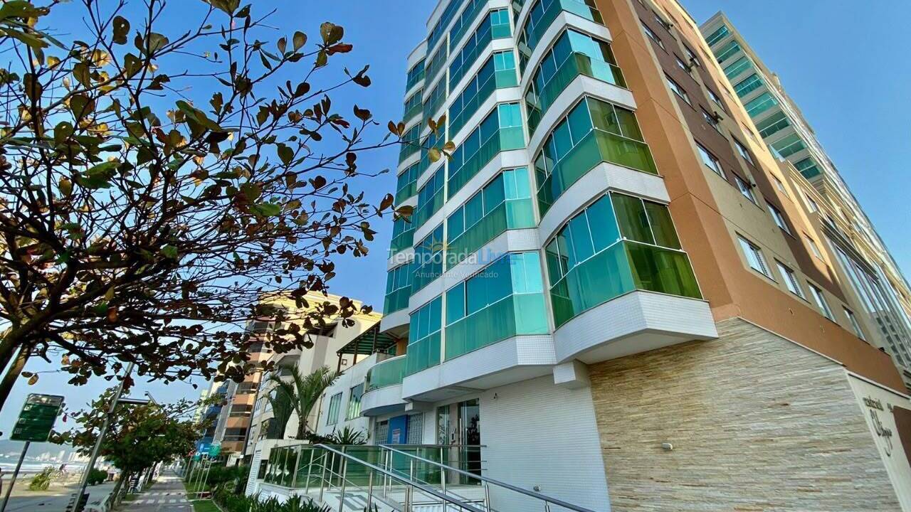 Apartment for vacation rental in Itapema (Meia Praia)
