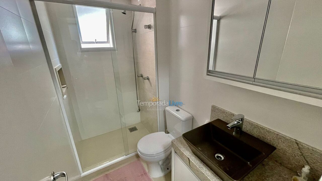 Apartamento para alquiler de vacaciones em Itapema (Meia Praia)