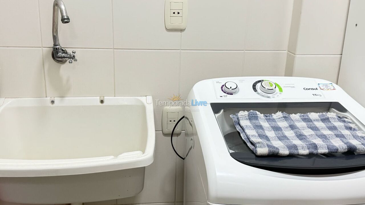 Apartamento para aluguel de temporada em Itapema (Meia Praia)