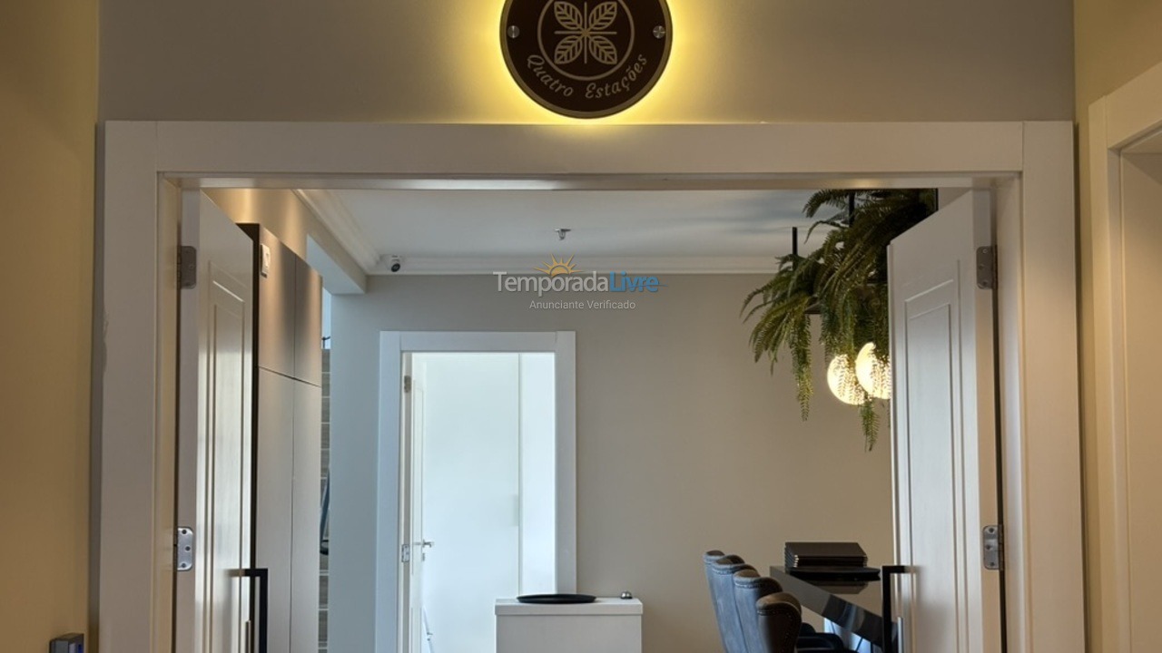 Apartment for vacation rental in Itapema (Centro)