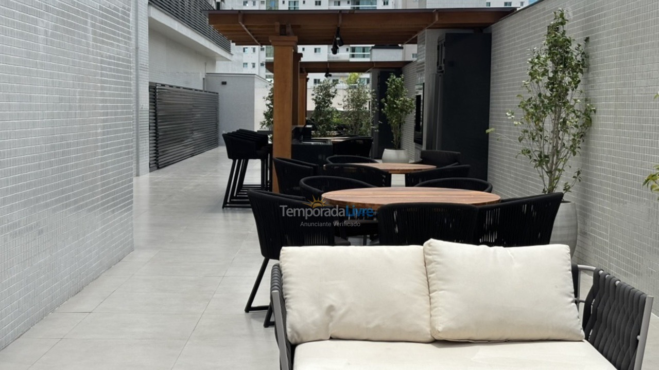 Apartment for vacation rental in Itapema (Centro)