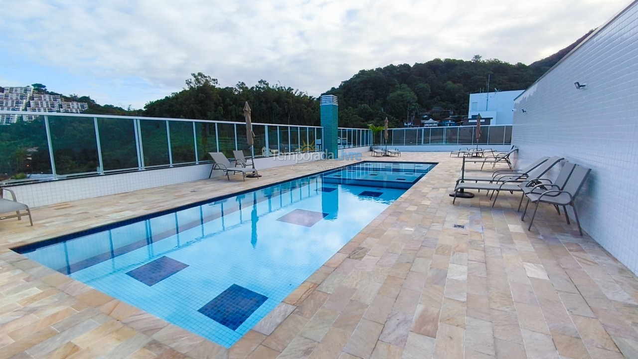Apartment for vacation rental in Ubatuba (Praia das Toninhas)