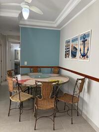 COZY APARTMENT ONE BLOCK FROM PRAIA GRANDE - UBATUBA
