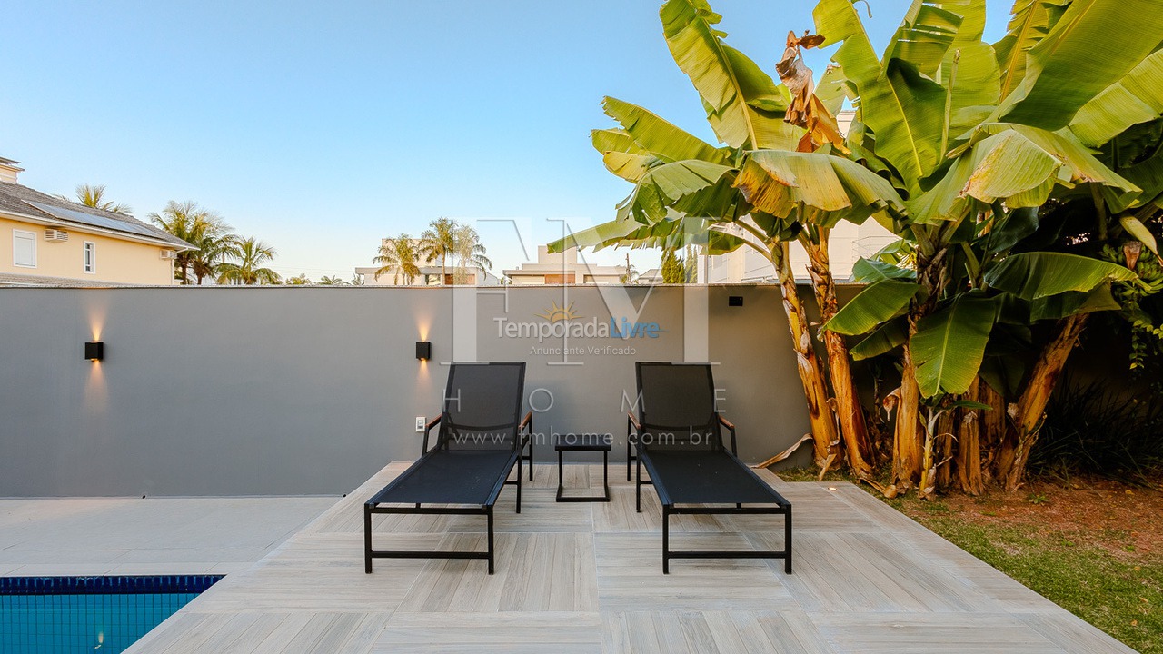 Casa para alquiler de vacaciones em Florianopolis (Jurerê Internacional)