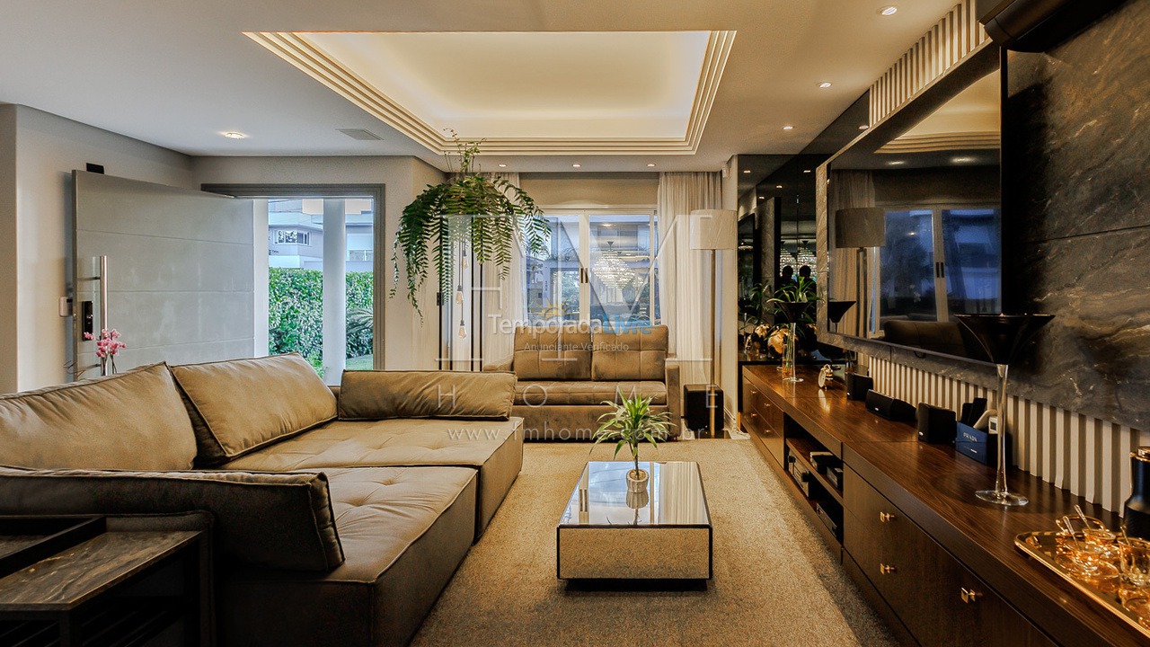 Casa para alquiler de vacaciones em Florianopolis (Jurerê Internacional)