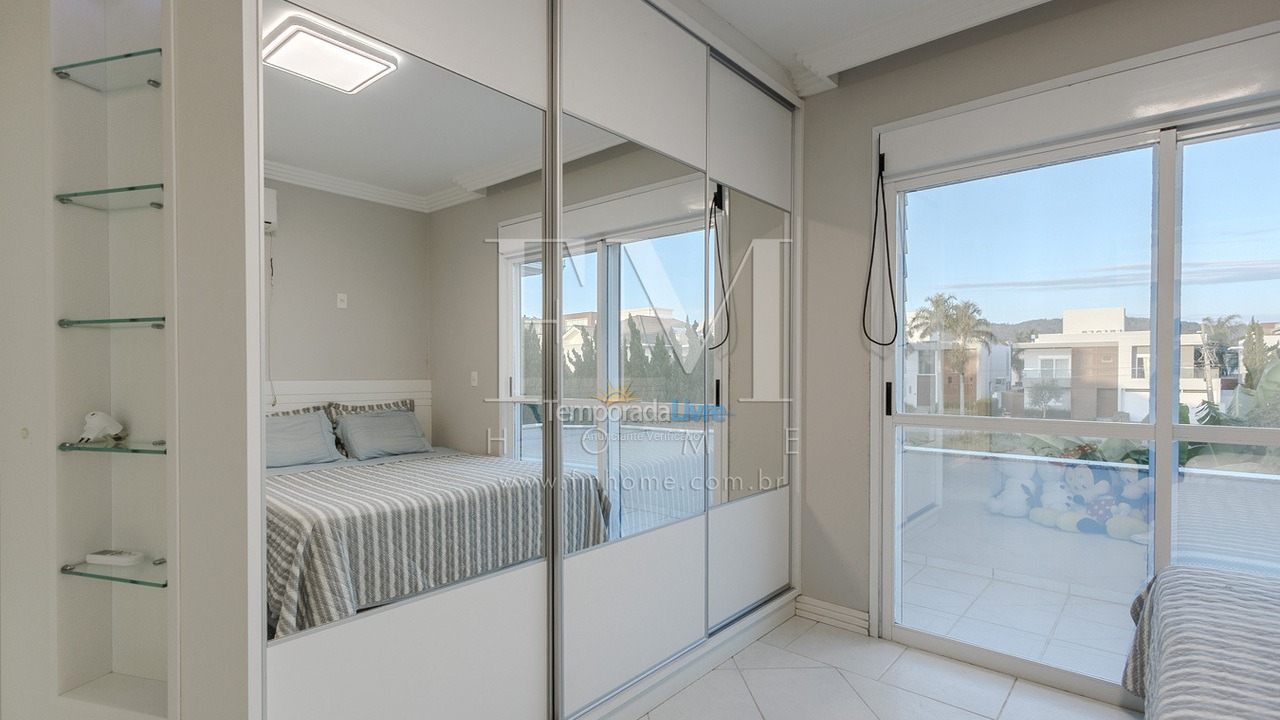 Casa para alquiler de vacaciones em Florianopolis (Jurerê Internacional)