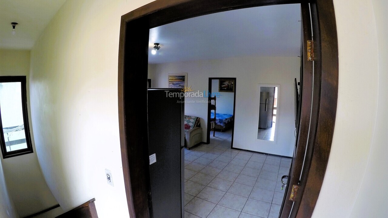 Apartment for vacation rental in Garopaba (Praia da Ferrugem)