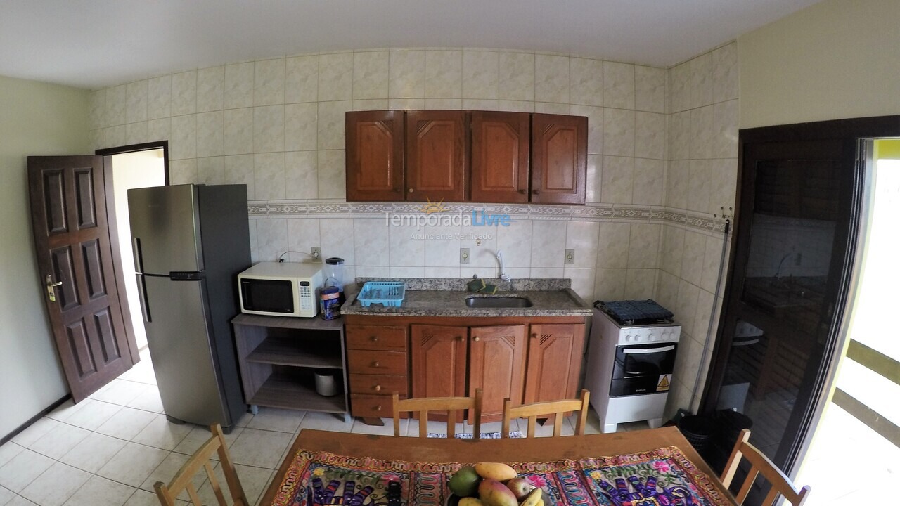 Apartment for vacation rental in Garopaba (Praia da Ferrugem)