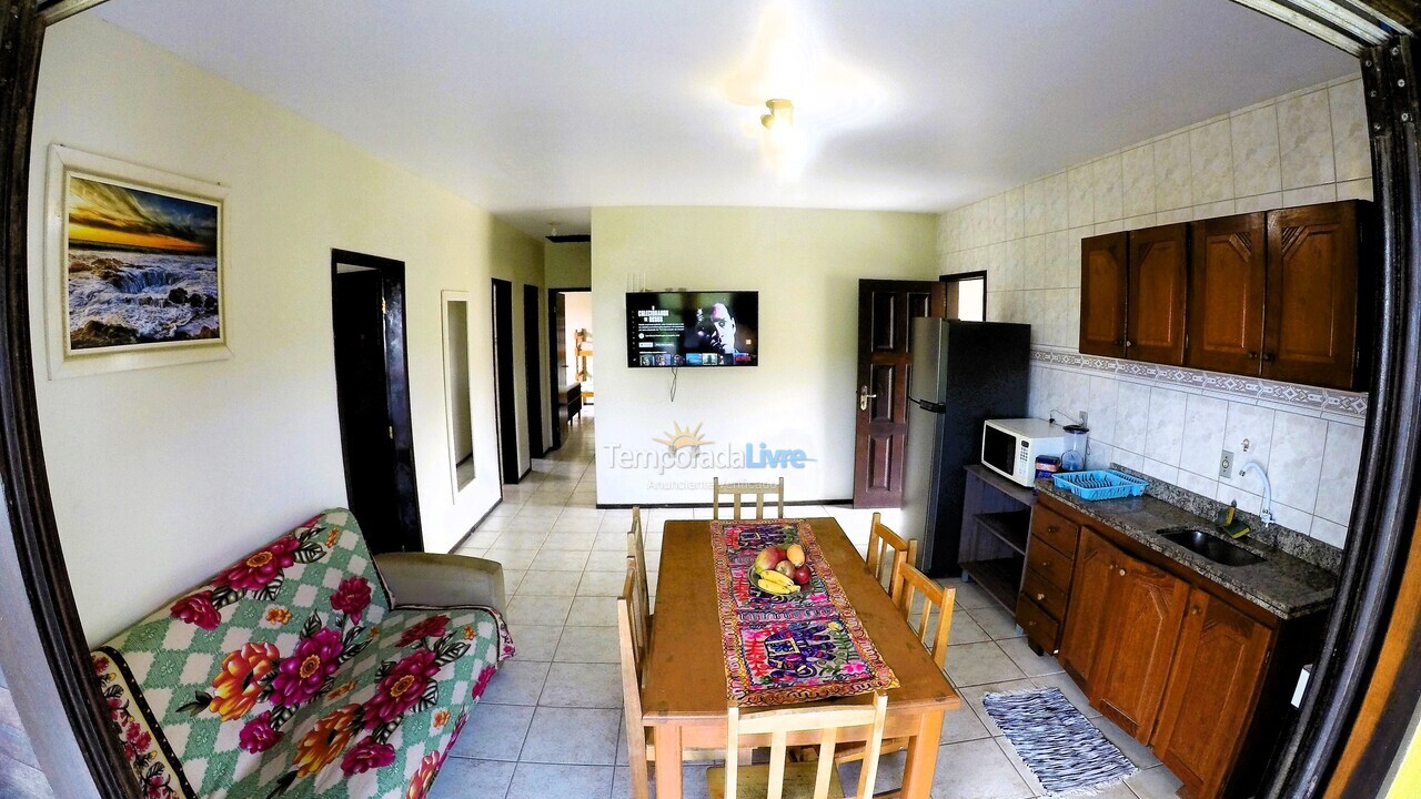 Apartment for vacation rental in Garopaba (Praia da Ferrugem)